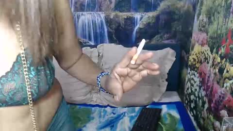 Snapshot of indianaqua79 chatting on 02-08-26, 07:01 Indianaqua online show from 02-08-26, 07:01