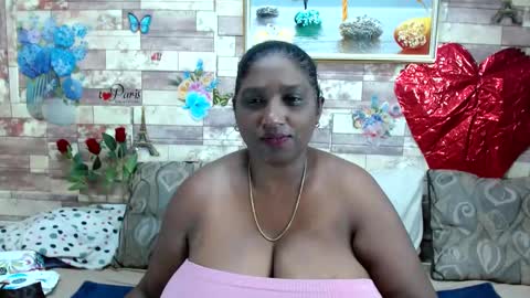 Snapshot of indianblue3 chatting on 02-11-25, 06:11 tracy online show from 02-11-25, 06:11