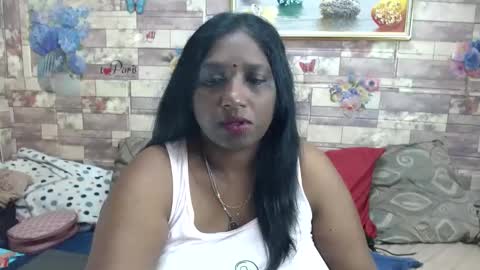 Snapshot of indianblue3 chatting on 11-07-25, 10:15 tracy online show from 11-07-25, 10:15