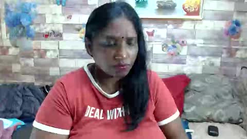 Snapshot of indianblue3 chatting on 11-10-25, 07:02 tracy online show from 11-10-25, 07:02