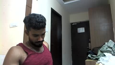 Snapshot of indianbull2023 chatting on 07-01-26, 07:13 indian slim boy with big for u online show from 07-01-26, 07:13