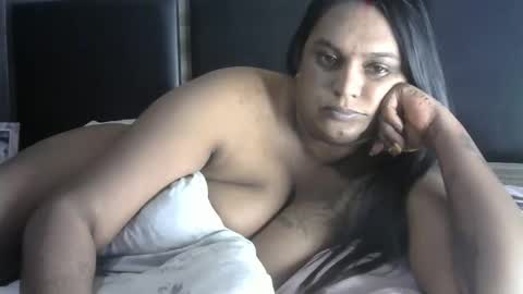 Snapshot of indiancherry02 chatting on 05-05-26, 07:00 kiran online show from 05-05-26, 07:00