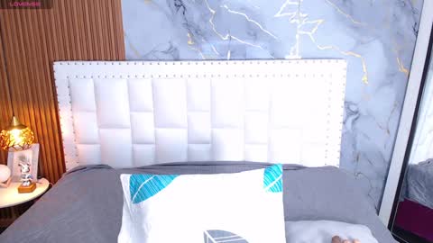 Snapshot of indiancutiie chatting on 01-24-25, 07:49 LITTLE AINHOA online show from 01-24-25, 07:49