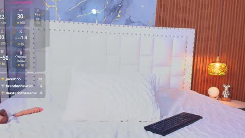 Snapshot of indiancutiie chatting on 02-27-25, 10:31 LITTLE AINHOA online show from 02-27-25, 10:31