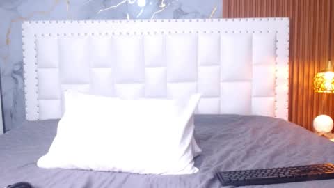 Snapshot of indiancutiie chatting on 03-04-25, 07:54 LITTLE AINHOA online show from 03-04-25, 07:54