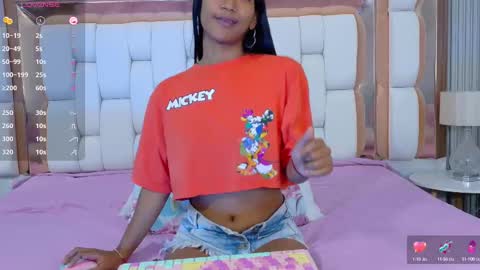 Snapshot of indiancutiie chatting on 09-26-25, 08:13 LITTLE AINHOA online show from 09-26-25, 08:13