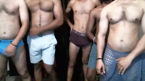 Snapshot of indiandesiguys2023 chatting on 10-17-25, 05:26 indian guys for you online show from 10-17-25, 05:26