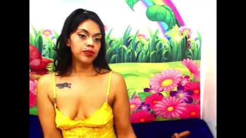 Lia online show from 10-20-25, 04:35