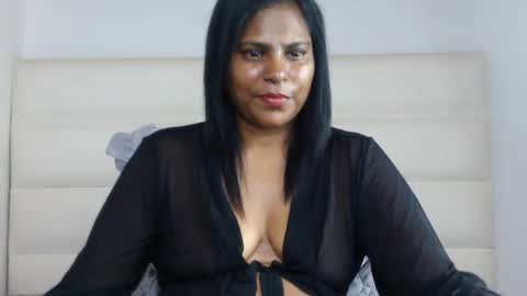 Snapshot of indiandreams_ chatting on 10-31-25, 11:55 Palavi online show from 10-31-25, 11:55