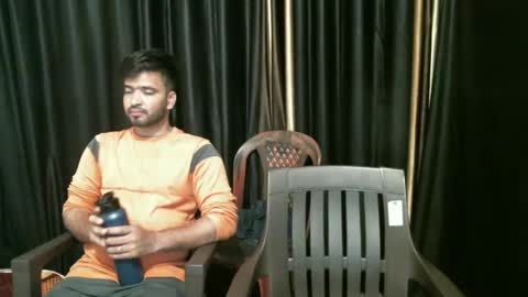 Snapshot of indianh chatting on 03-12-25, 01:36 indian hairy online show from 03-12-25, 01:36