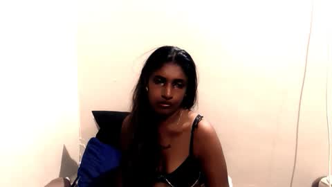 indianhoneyx online show from 04-18-26, 06:01