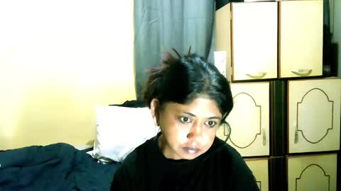 Snapshot of indianpleasures21 chatting on 05-26-26, 05:25 indianpleasures21 online show from 05-26-26, 05:25