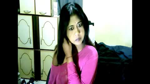 Snapshot of indianpleasures21 chatting on 06-09-26, 04:57 indianpleasures21 online show from 06-09-26, 04:57