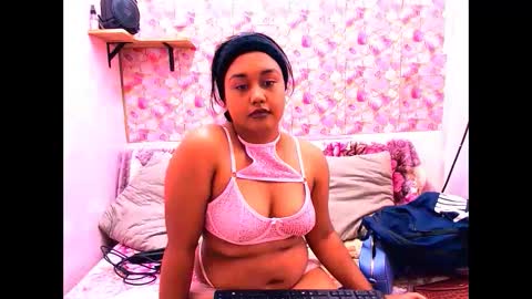 indianpoision69 online show from 05-20-26, 06:41