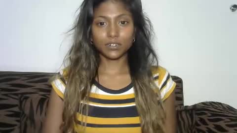 indianqtpie6 online show from 12-10-24, 06:38