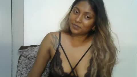 Snapshot of indianqtpie6 chatting on 02-12-26, 06:52 indianqtpie6 online show from 02-12-26, 06:52