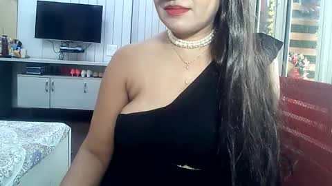 Radha online show from 10-25-25, 08:00