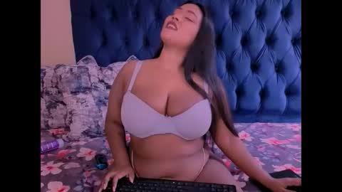 indiansapphirex online show from 11-29-25, 06:05