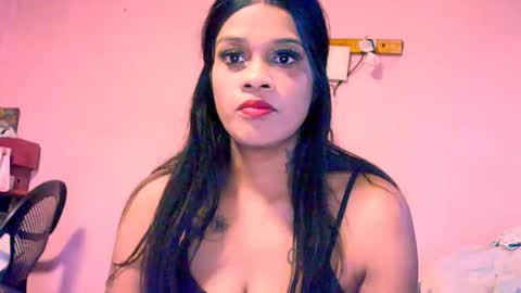 indiansexyy21 online show from 06-08-26, 02:39
