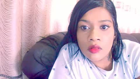 indiansexyy21 online show from 07-25-26, 08:45