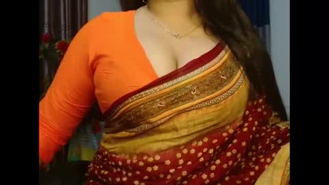 Snapshot of indiantina chatting on 01-05-26, 06:33 tina online show from 01-05-26, 06:33