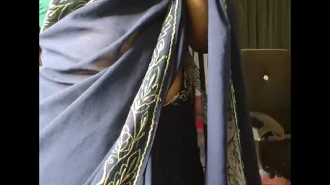 Snapshot of indiantina chatting on 02-22-26, 06:06 tina online show from 02-22-26, 06:06