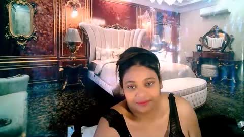 Snapshot of indianyummy chatting on 10-11-25, 07:18 Kajol online show from 10-11-25, 07:18