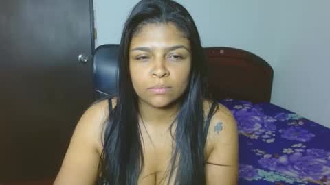 Aleja vallejo online show from 12-28-24, 08:16