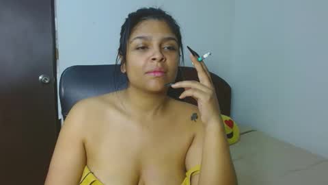 Aleja vallejo online show from 02-26-25, 09:10