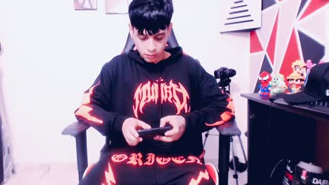 matias online show from 01-16-25, 01:06