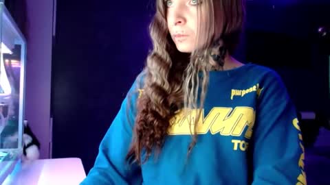 InesDesire online show from 01-28-25, 08:14