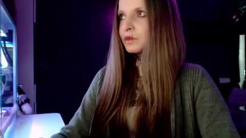 InesDesire online show from 02-11-25, 10:48