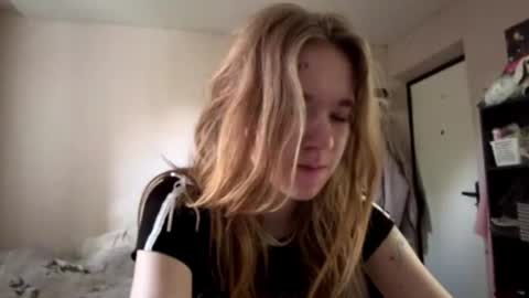 Sofia online show from 07-19-26, 02:32