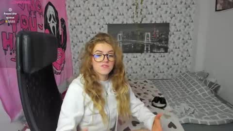 iness_lex online show from 05-19-26, 07:04
