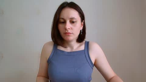 Snapshot of inessa_beauty chatting on 05-26-26, 11:50 Inessa online show from 05-26-26, 11:50