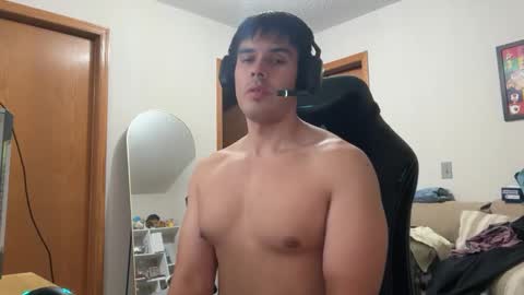 Lucas online show from 11-14-25, 04:55