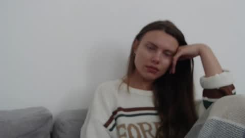 Sweet girl online show from 06-18-26, 10:30