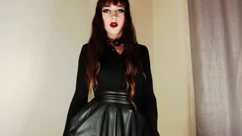 Snapshot of infinity_of_love chatting on 12-17-24, 02:00 Jeremy online show from 12-17-24, 02:00