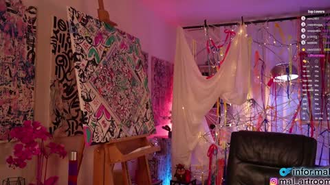 Snapshot of informal_ chatting on 01-04-25, 11:38 MAL --- online show from 01-04-25, 11:38