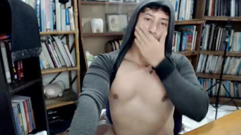 Snapshot of ingabooo chatting on 09-19-25, 11:49 Dimitry online show from 09-19-25, 11:49