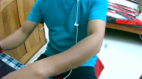 Inglorious Hairy Uncut online show from 12-06-24, 06:39