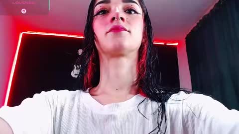 Ingrid Zese online show from 12-14-25, 07:29