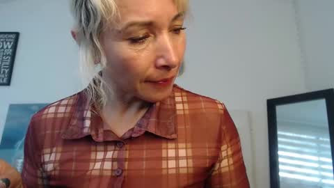            online show from 02-21-25, 03:10