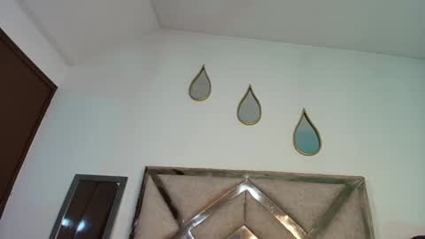            online show from 10-08-25, 11:19