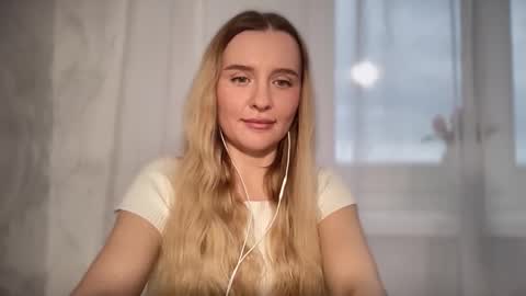 Snapshot of iniva05 chatting on 03-25-26, 01:28 iniva05 online show from 03-25-26, 01:28