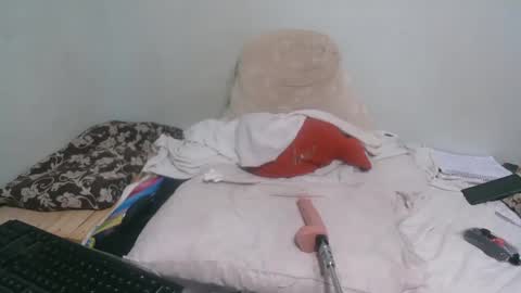 Snapshot of ink_bella chatting on 01-22-25, 02:04 ink bella online show from 01-22-25, 02:04