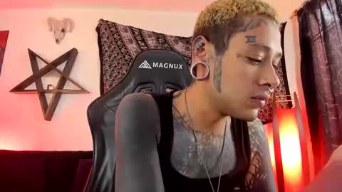 Dani  online show from 10-22-25, 04:18