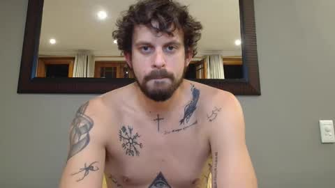 inkedfeet online show from 11-19-25, 07:47