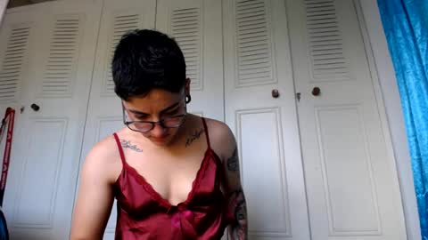 Snapshot of inkedgoddess58 chatting on 07-10-26, 09:17 lyan onlyfans n linda online show from 07-10-26, 09:17