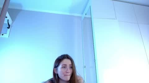 Lina online show from 02-18-25, 02:59